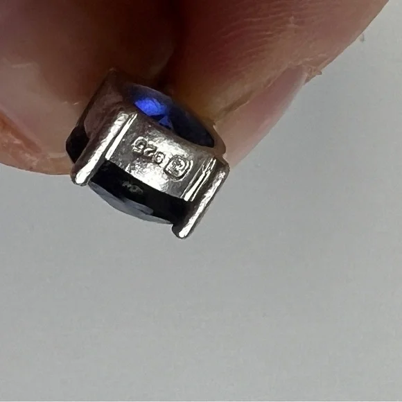 Swarovski blue crustal charm/pendant Sterling Silver - Picture 5 of 8